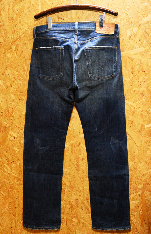  records out of production 60 period reissue W34 2008 year 4 month made Vintage Levi's 505[501XX 502XX 501ZXX] length of the legs 83cm