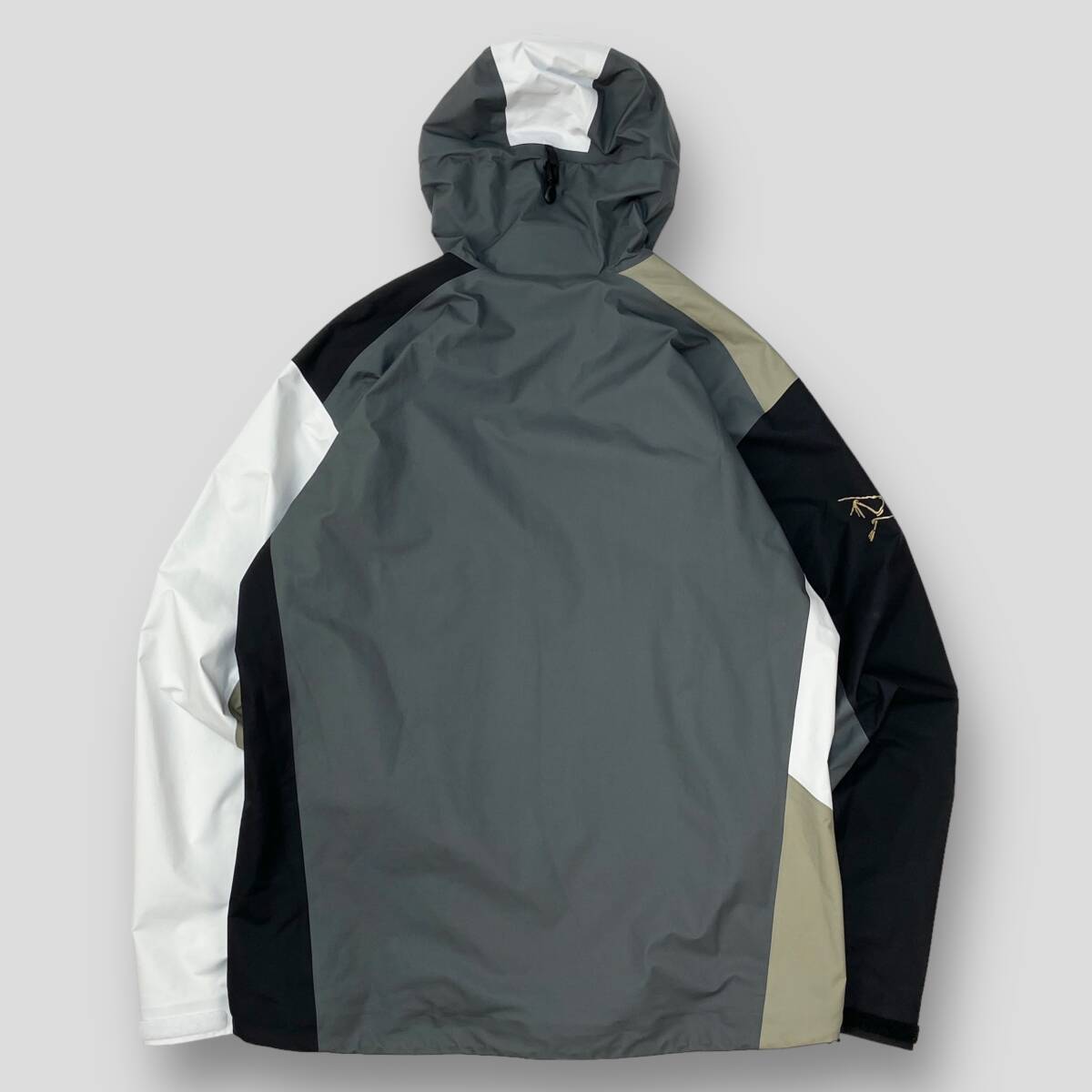 極美品 ARC’TERYX x BEAMS / アークテリクス x ビームス 22AW 別注 Beta Jacket / ベータジャケット 11-18-6436-729 XL SSM3437 Multi_画像2