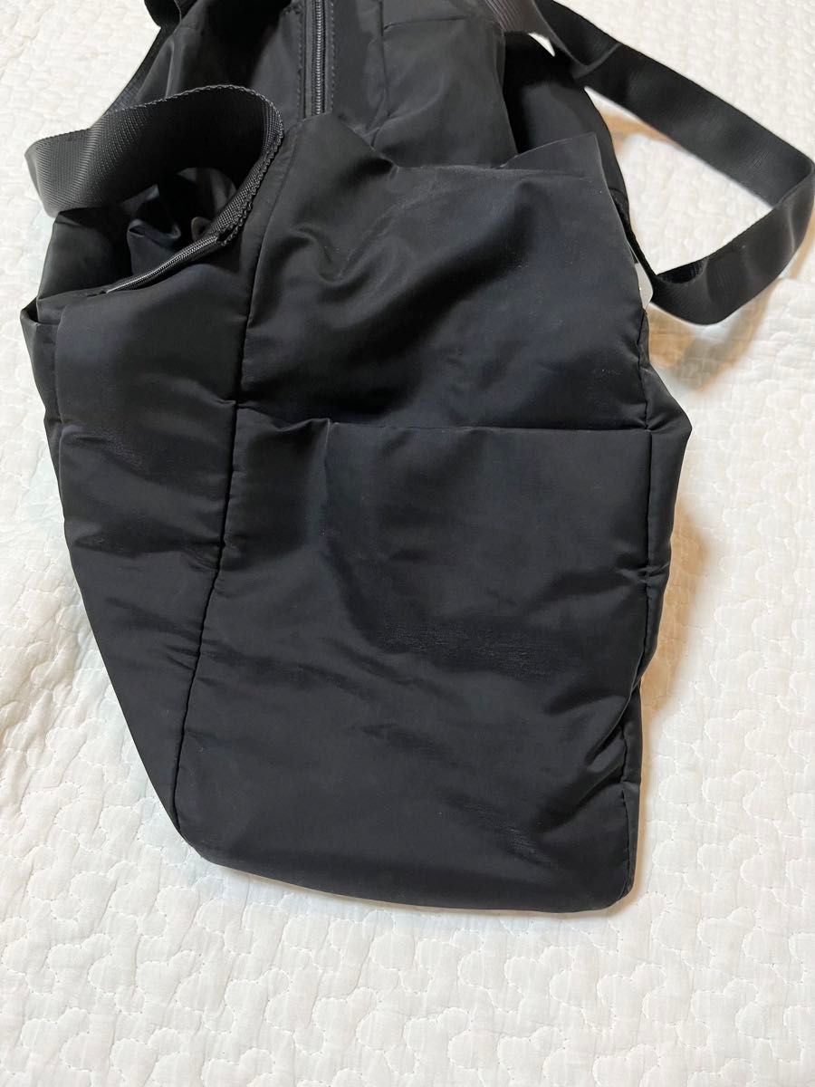 イアパピヨネ 撥水/樹脂パーツトートバッグ ショルダー付き イアパピヨネ 撥水/樹脂パーツトートバッグ ショルダー付き