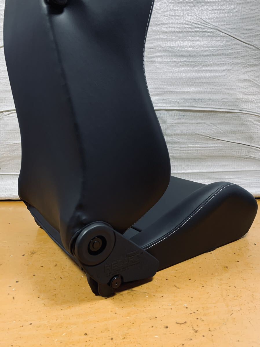 22.23.レカロ RECARO 2脚セット SR-3 黒フェイクレザー張り替え 張替え 張替 白 ホワイトシングルステッチ 片側ダイヤル_画像5