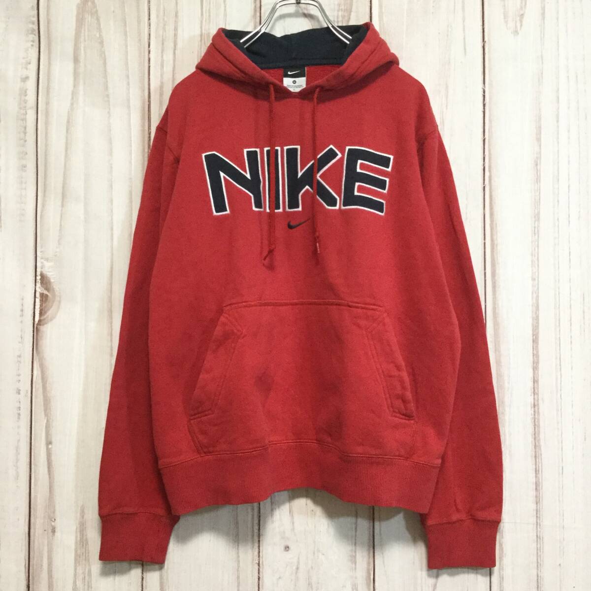 【ナイキ ビッグロゴパーカー】小スウッシュ刺繍 M 赤 NIKE 古着 [220216-007]