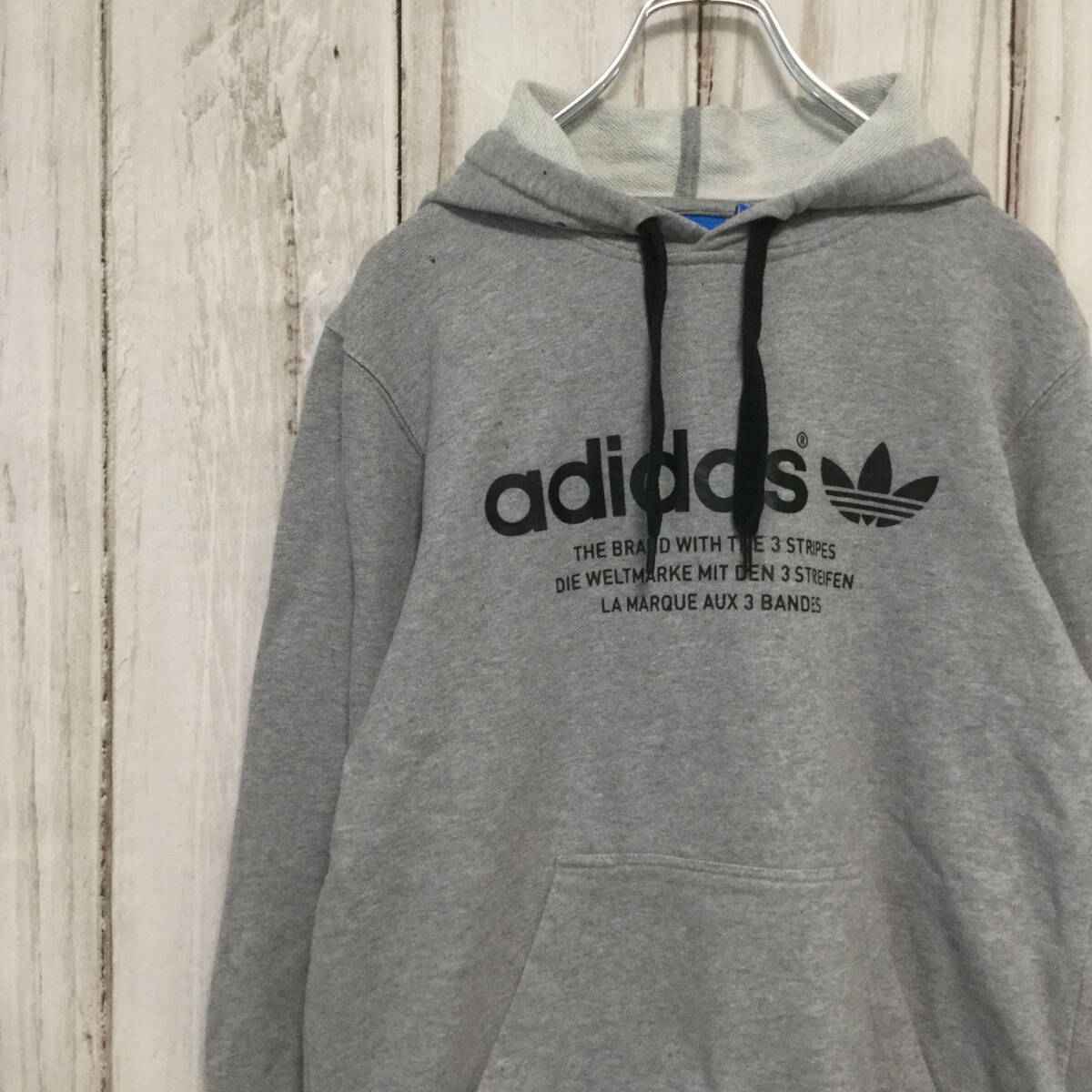 【アディダス ビッグロゴパーカー】 スウェット プルオーパー M グレー adidas 古着 [240116-022]