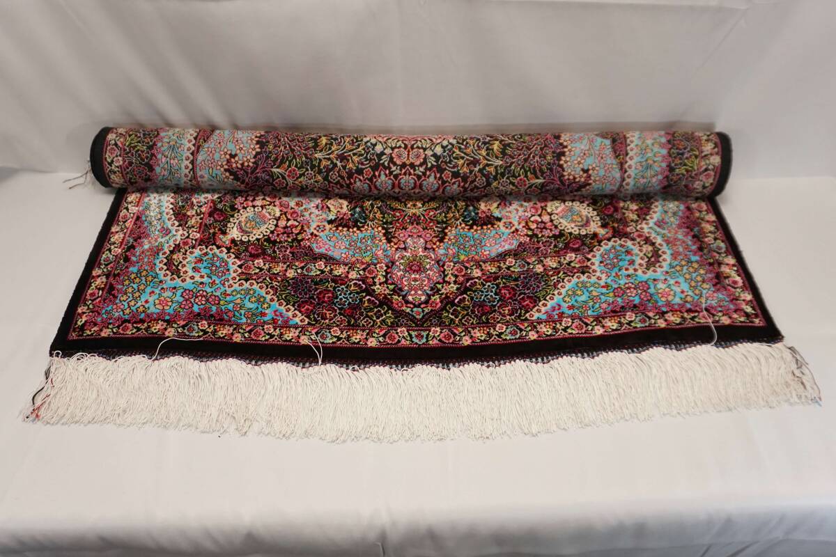 シルク イラン クム産 最高級 ペルシャ絨毯 117.3×78.3cm_画像2