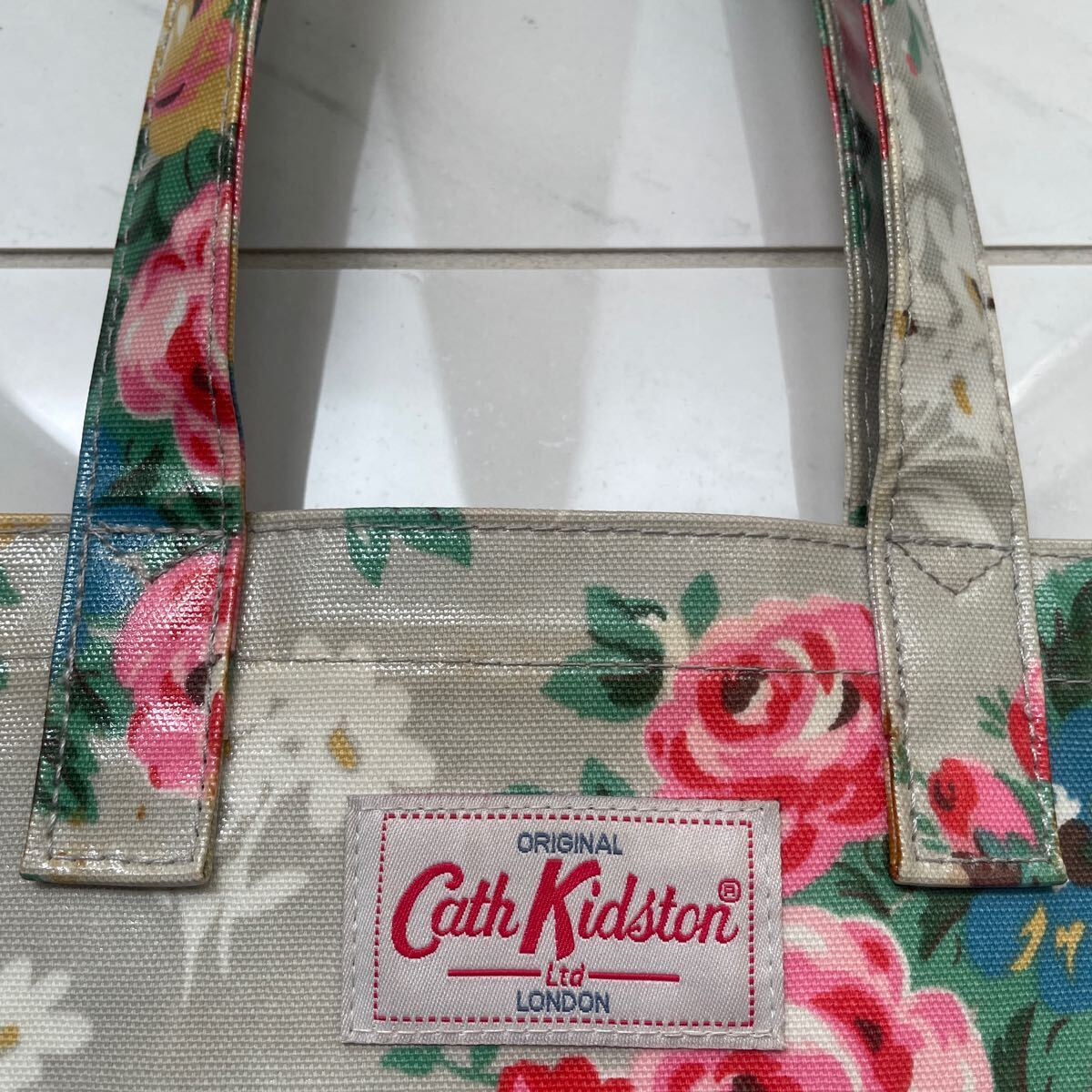 Cath Kidston ショルダーバック 人気柄　キャスキッドソン　限定品_画像4