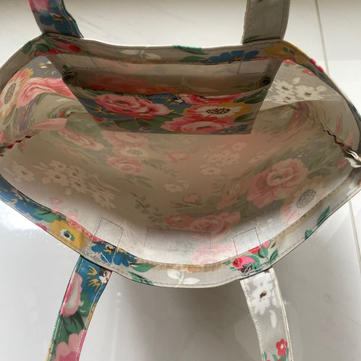 Cath Kidston ショルダーバック 人気柄　キャスキッドソン　限定品_画像6