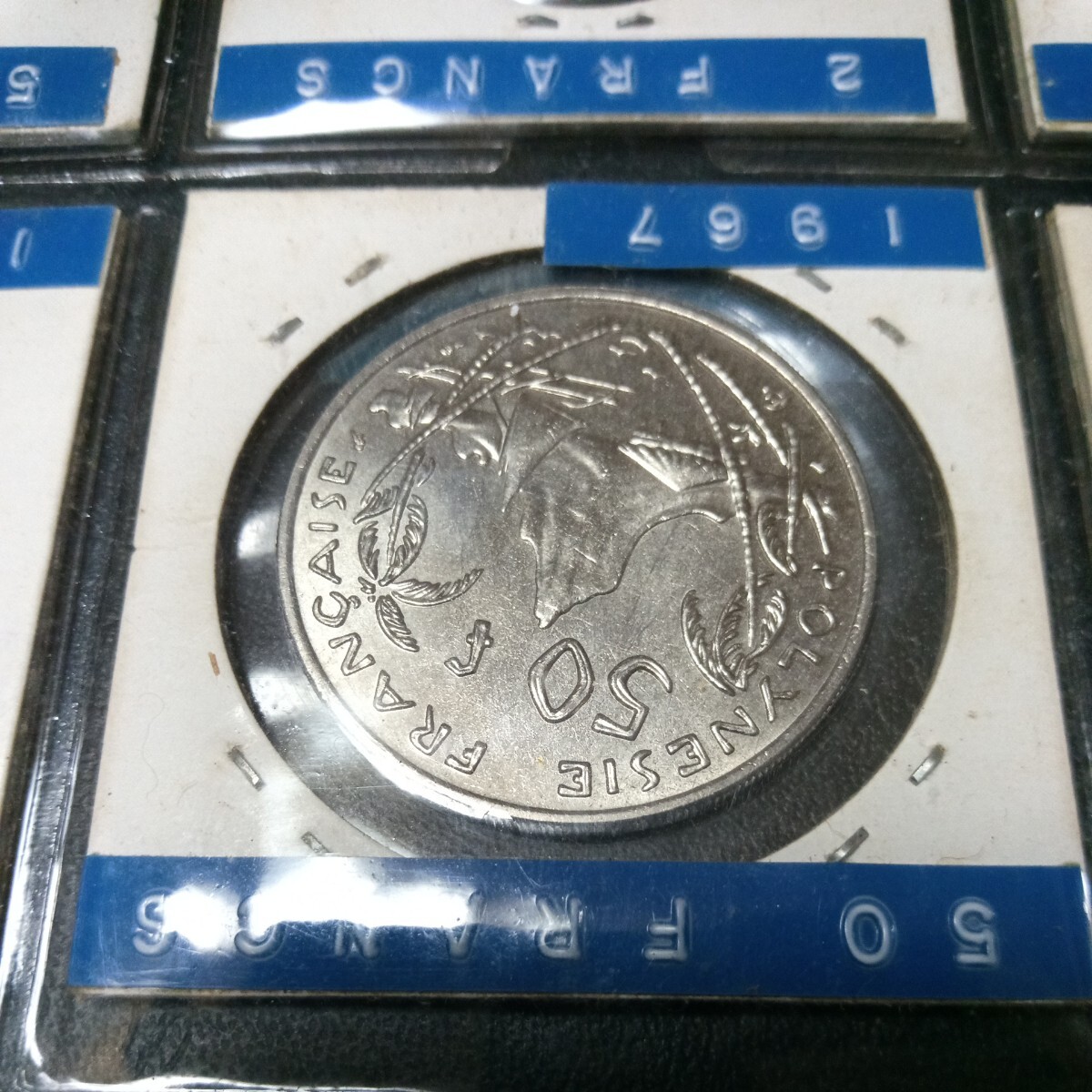  France . poly- nesia coin 