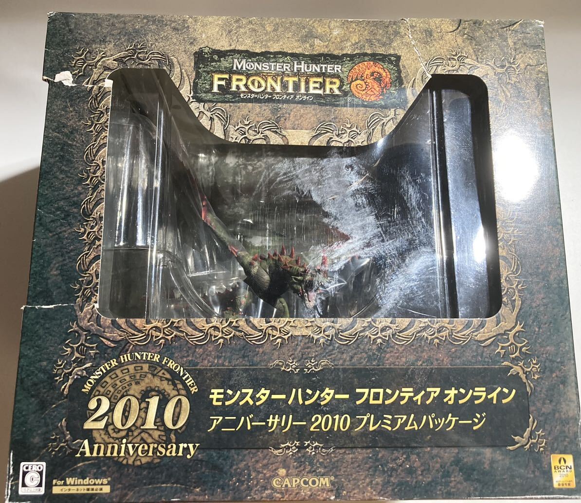 CAPCOM Capcom Monstar Hunter Frontier online Anniversary 2010 premium package 
