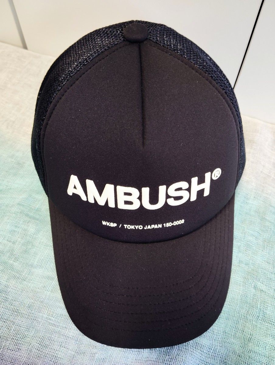 【新品AMBUSH（アンブッシュ）】クラシックロゴメッシュキャップ