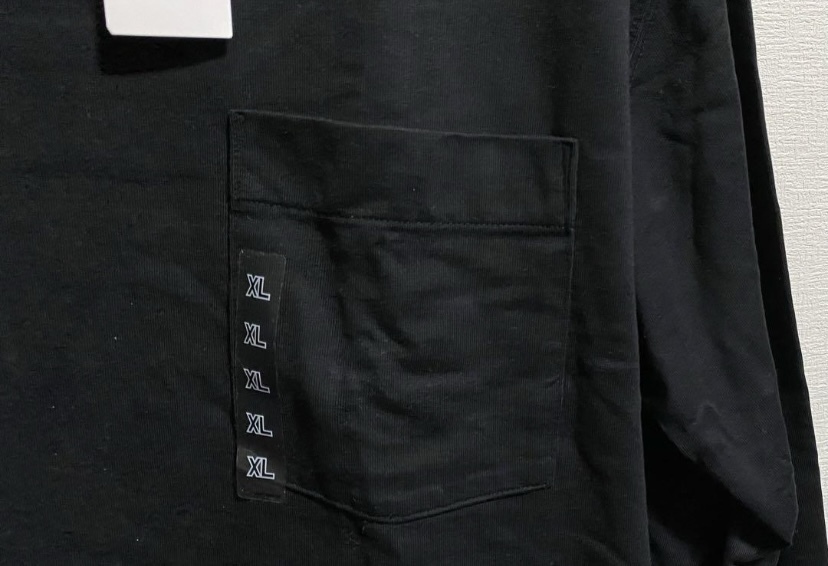 定価4,378円 UNIQLO(ユニクロ) UNIQLO U クリストフ・ルメール監修 オーバーサイズ ポケットTシャツ ロングスリーブ 同型同色2枚セット_画像6