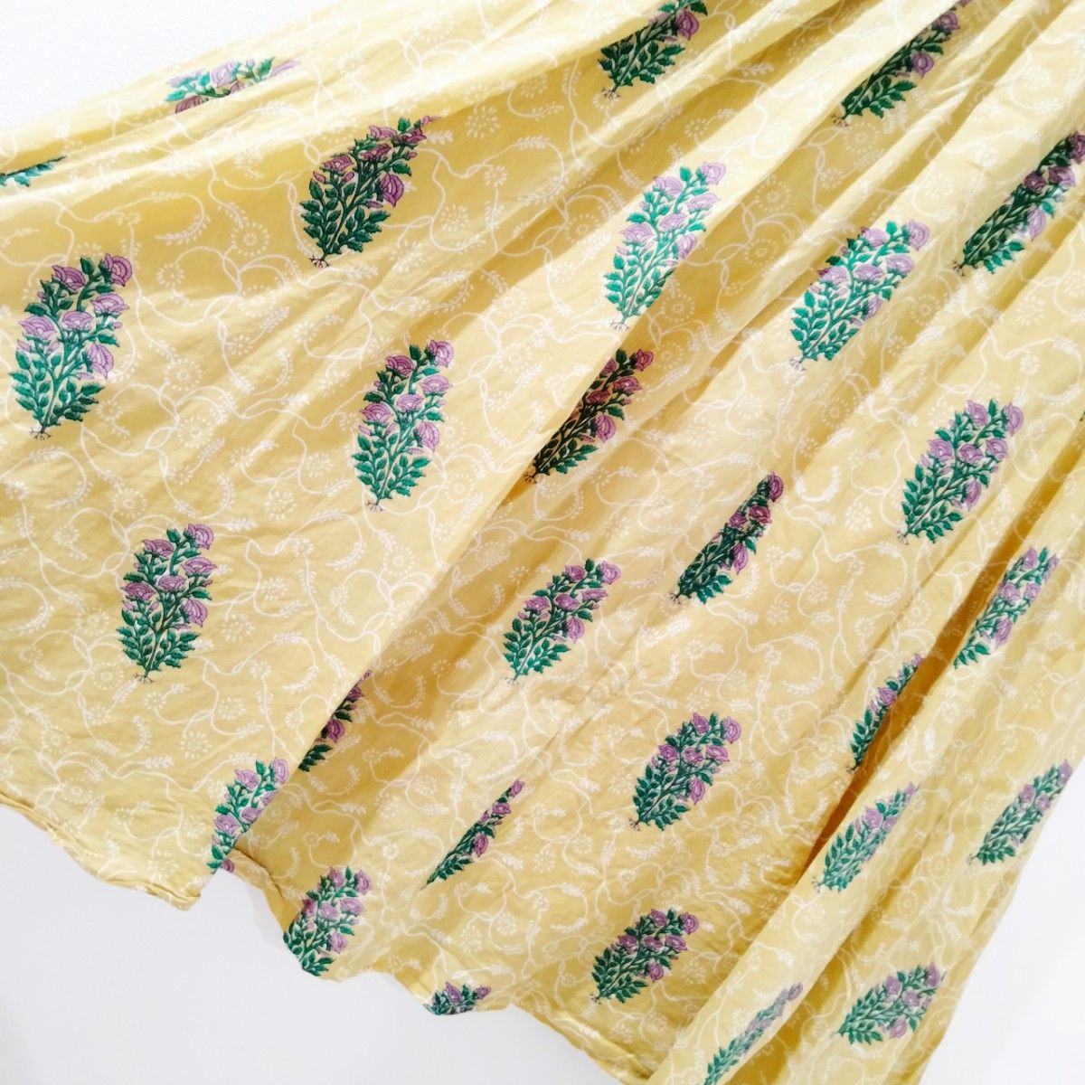 【美品】ルクマニ rukmani ロングスカート 花柄 ギャザースカート ゆったり インド製 エスニック アジア 総柄