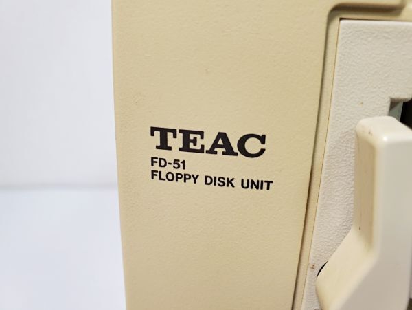 フロッピーディスクドライブ PC-98用 TEAC FD-51 5インチ 2DD 2HD 外付FDドライブ 通電確認済み(80)_画像4