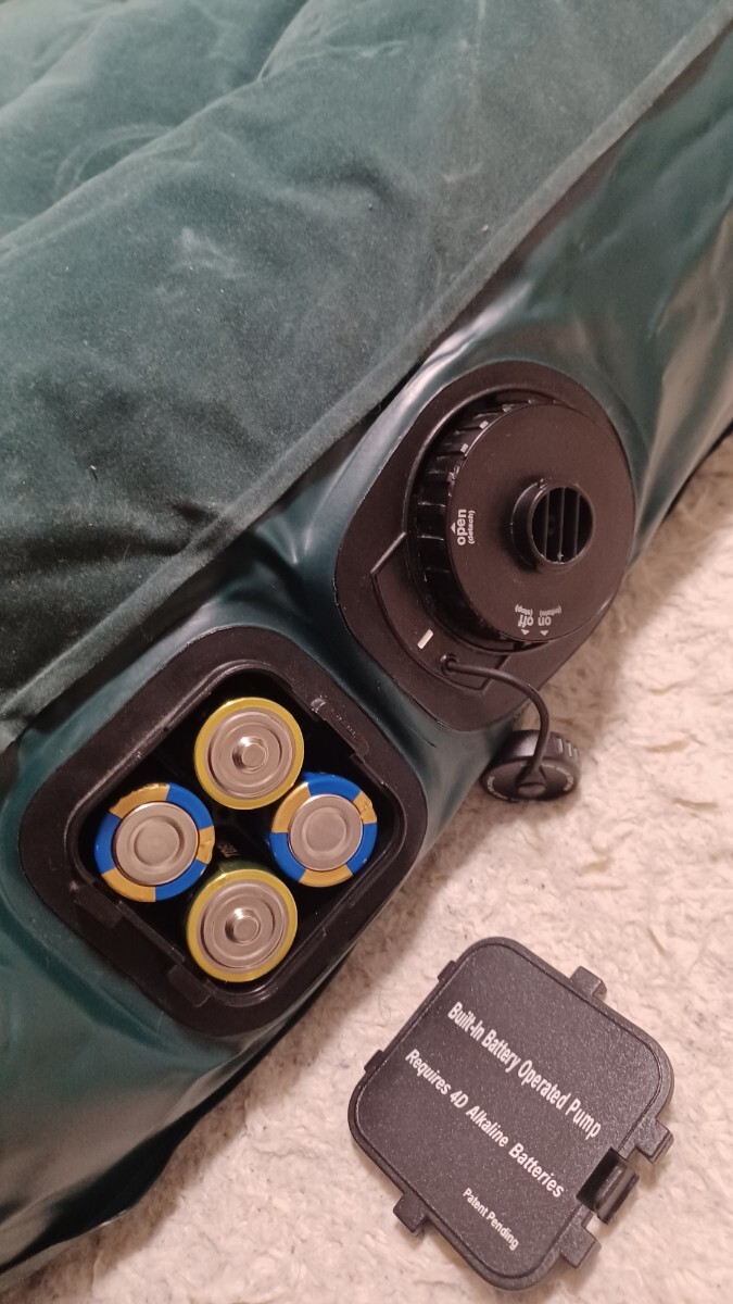 エアーマットレス　エアーベッド　電池式電動ポンプ、収納袋、リペアセット付　キャンプ、アウトドア、災害用_画像4