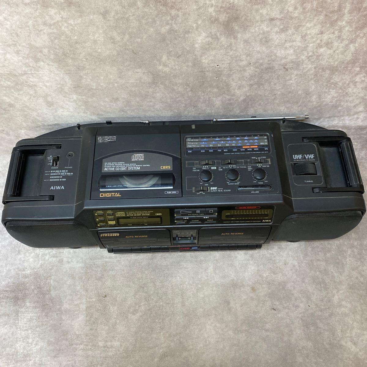 通電可 AIWA アイワ CDステレオラジオカセットレコーダー CDラジカセ CSD-XR70 ジャンク品 バブルラジカセ_画像3
