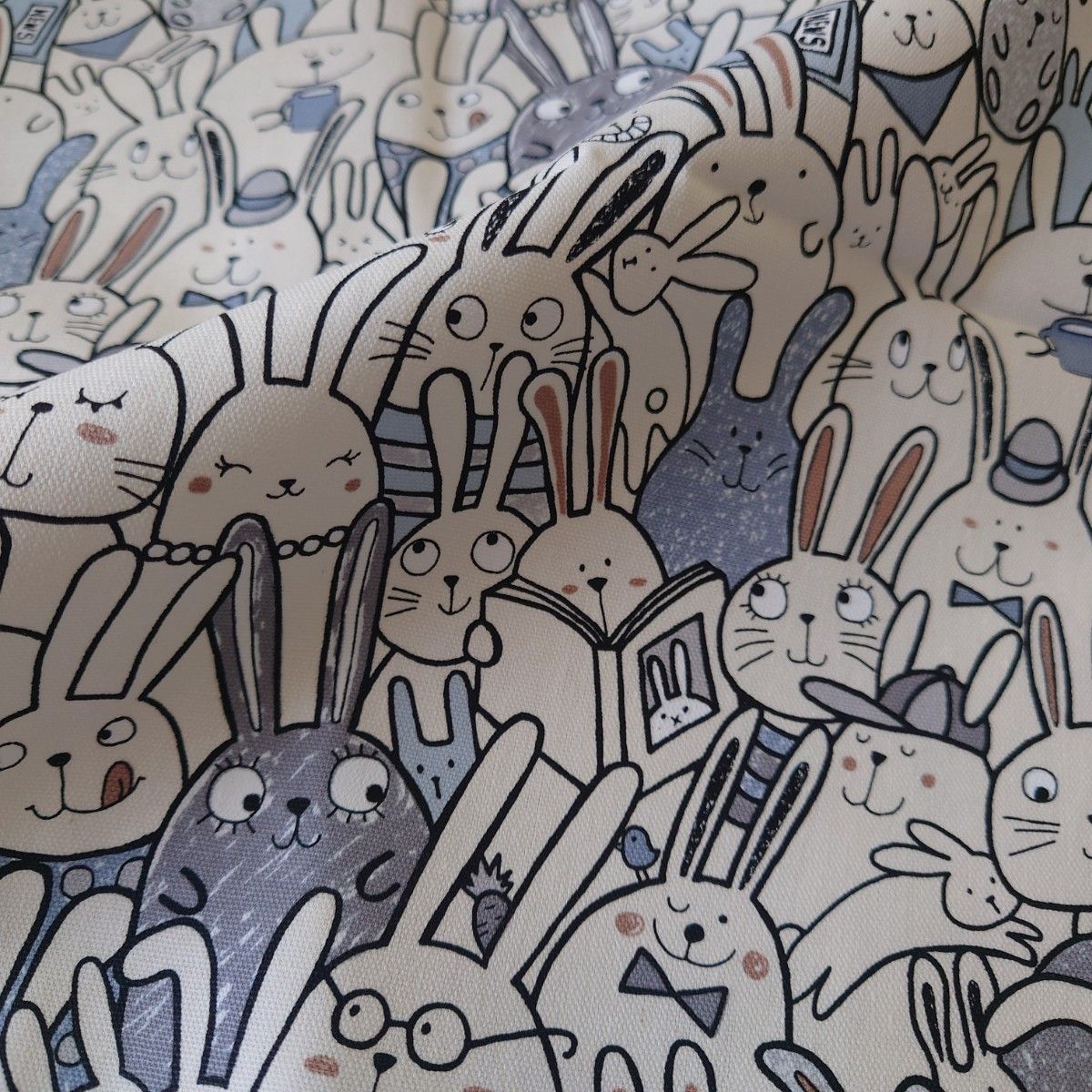 オックス生地 日本製 rabbit 110×100cm うさぎ