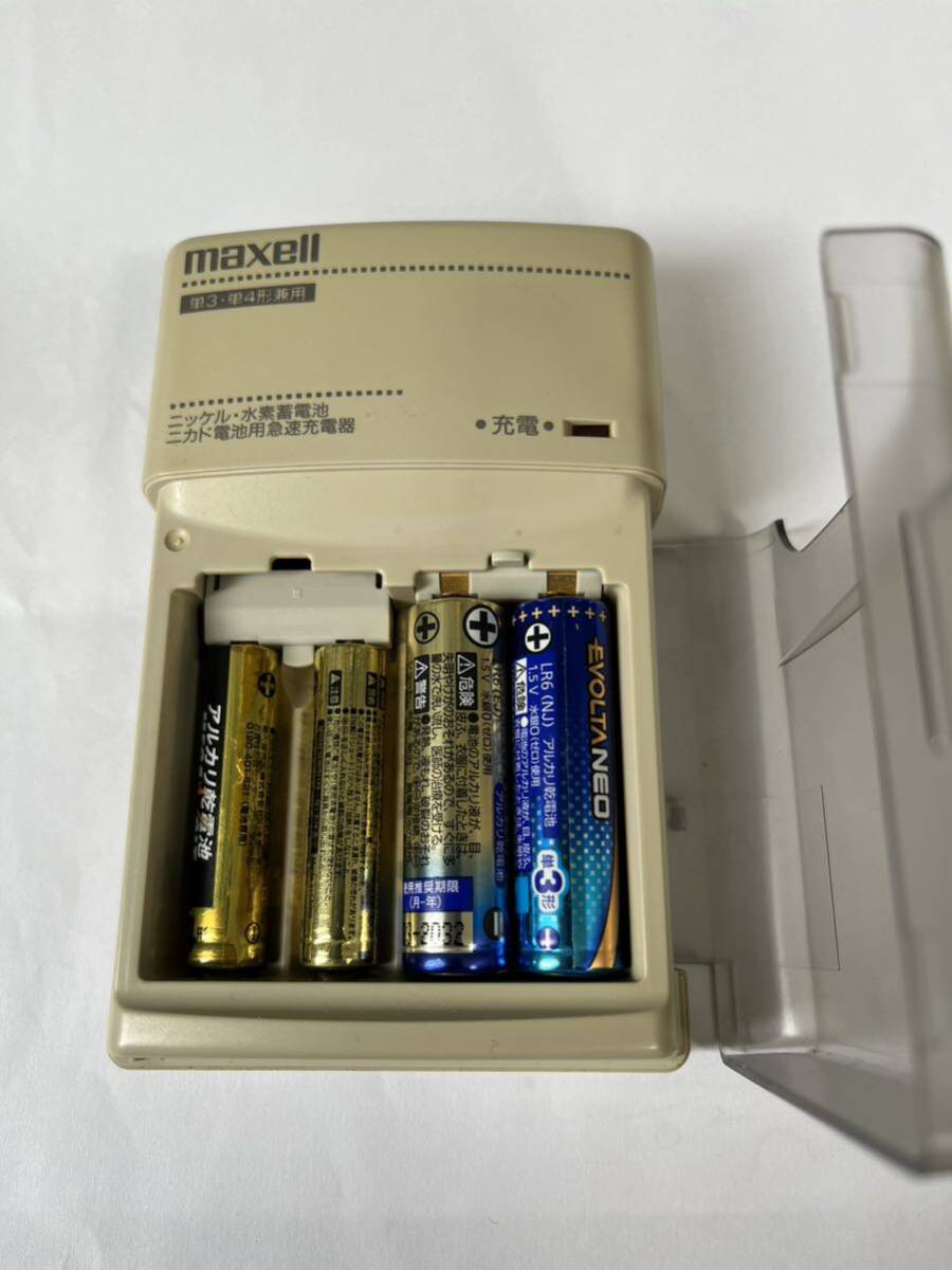 maxell 急速充電器 MC-4MH 単３・単４形兼用　ニッケル・水素蓄電池 ニカド電池用急速充電器_画像2