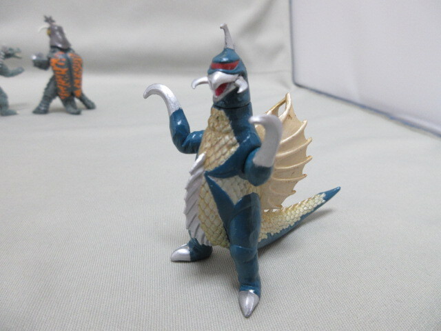 *HG series Anguirus me Garo gai gun 3 body set *