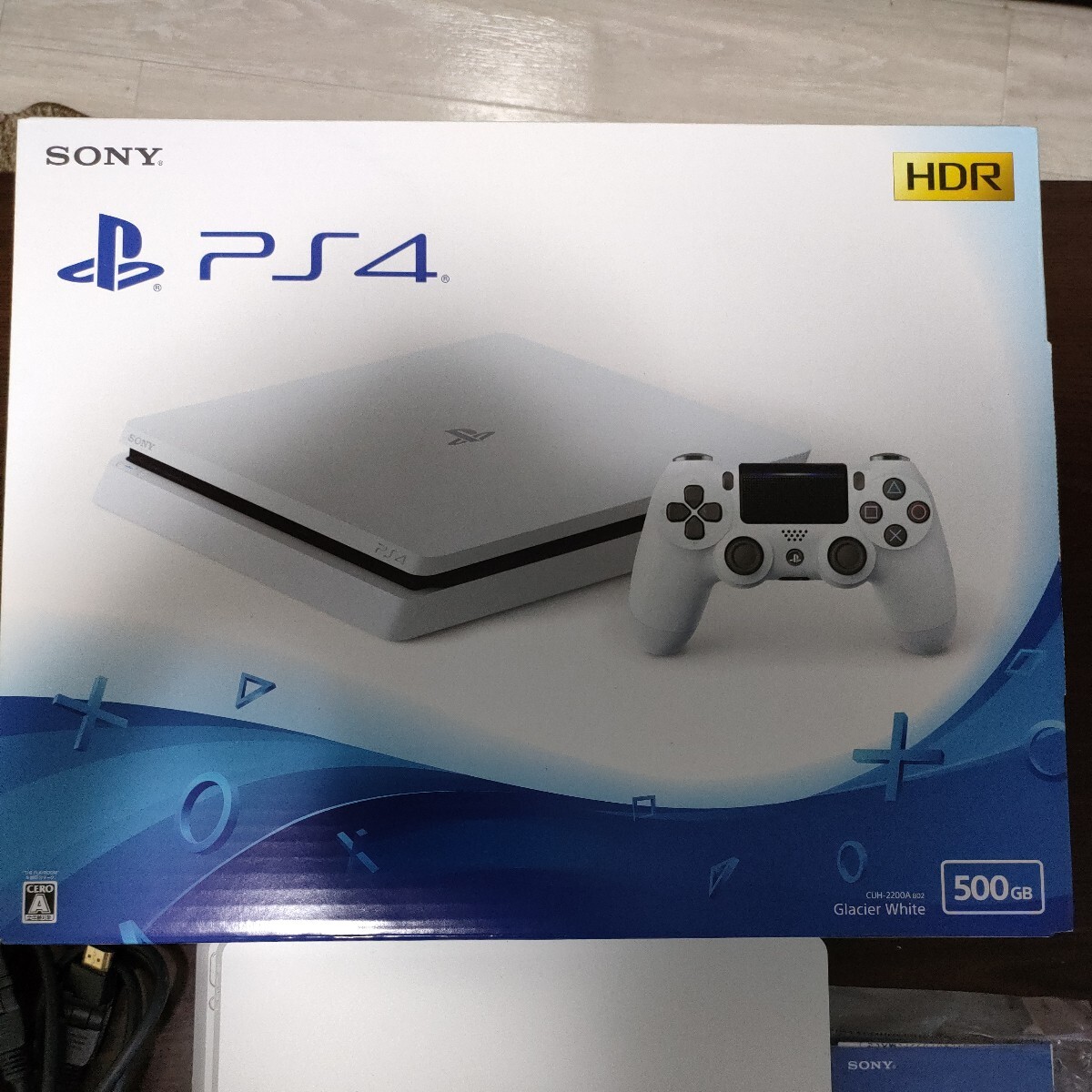 PS4 プレステ4 本体 プレイステーション4 Playstation4 Slim CUH-2200AB02 500GB グレイシャーホワイト 白 White 動作確認済 初期化済み