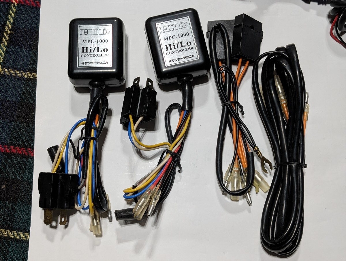 新品 未使用 サンヨーテクニカ HID FULL KIT HIDキット TD-6800 35W H4 Hi/Lo 12V車用 サンテカ レア レトロ_画像4