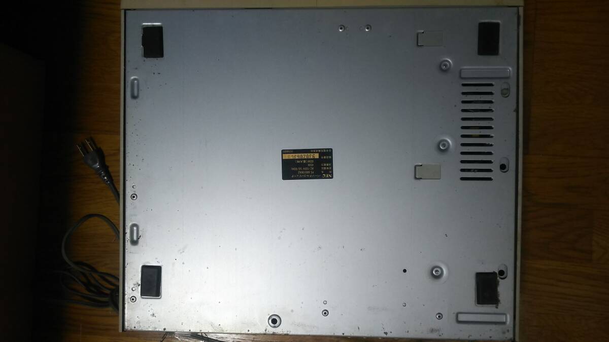 NEC PC-8801MA 2HD パソコン本体 キーボード付属 通電OKの画像6