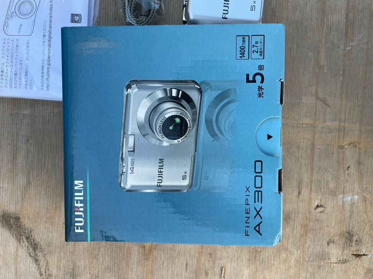 【#kk】FUJIFILM FINEPIX AX300 デジタルカメラ シルバー 富士フィルム ファインピックス コンパクトデジタルカメラ _画像2