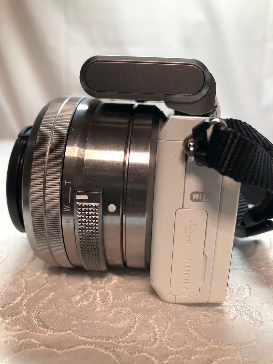 【#kk】SONY α NEX-5R N50 ホワイト ミラーレス一眼 ソニー デジタルカメラ 白 ミラーレス一眼カメラ _画像3