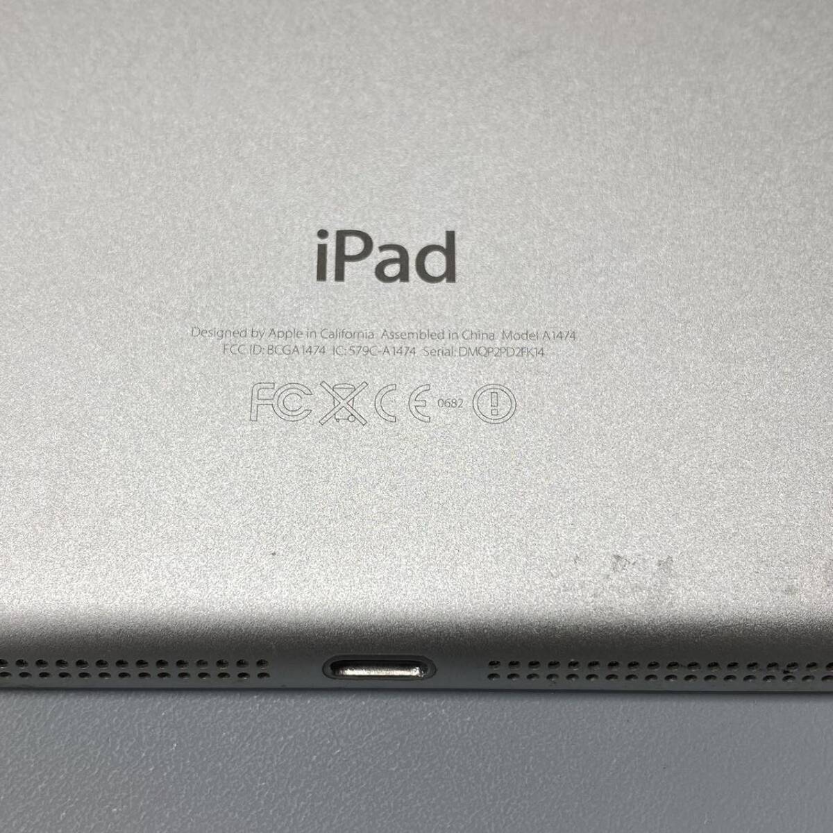 apple iPad Air 第1世代 Wi-Fiモデル A1474 シルバー 起動しない ジャンク品_画像3