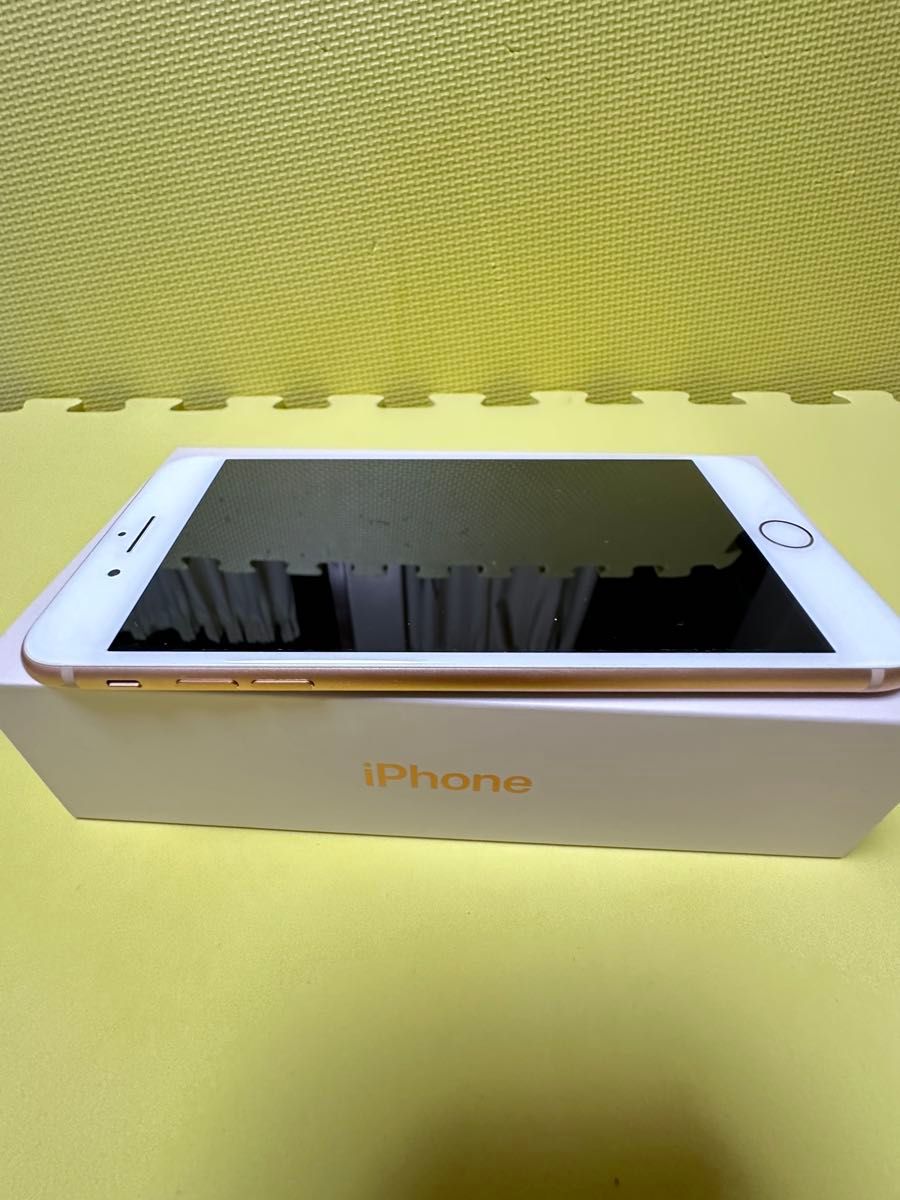 iphone 8plus Gold 64GB ジャンク品 （中古）