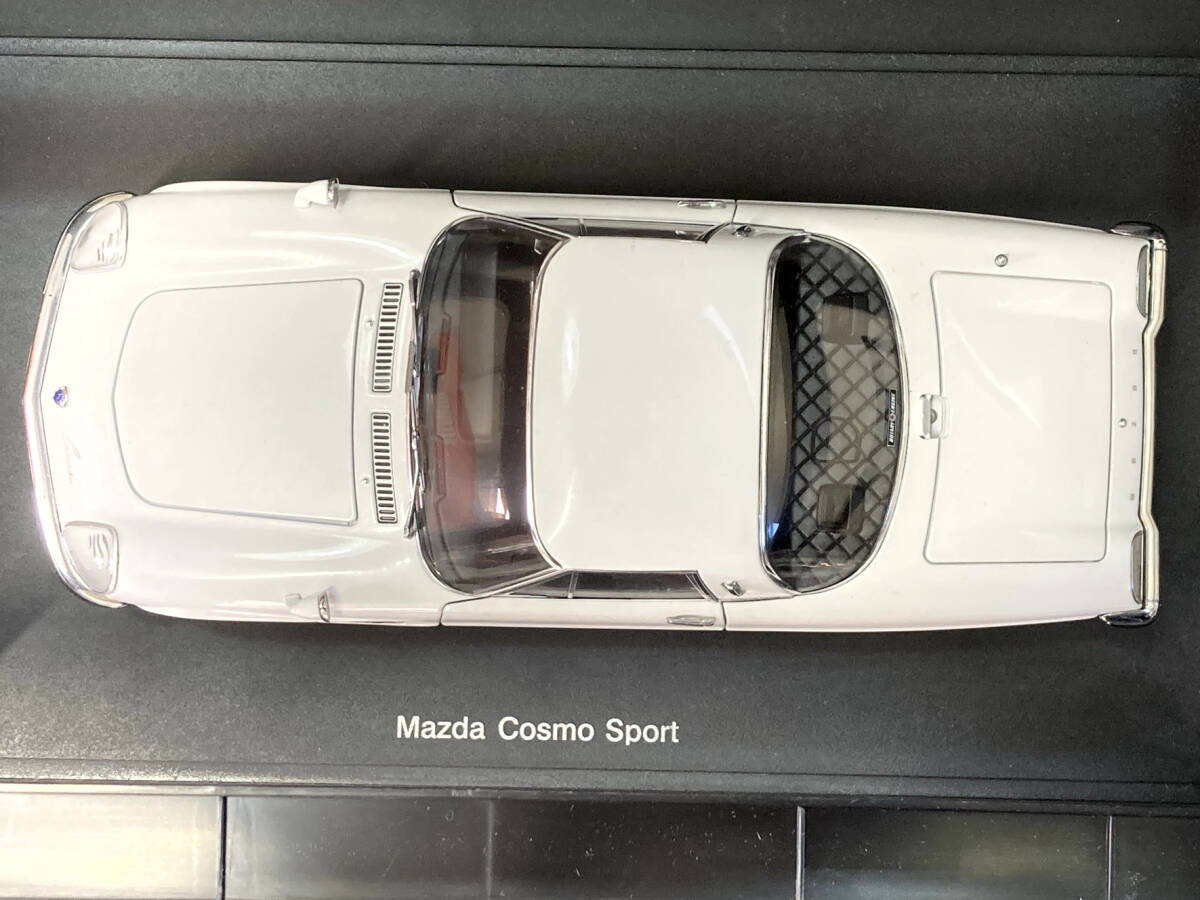 ☆k37 AUTOart オートアート 1/18 Mazda Cosmo Sport マツダ コスモ スポーツ ホワイト ミニカーの画像8