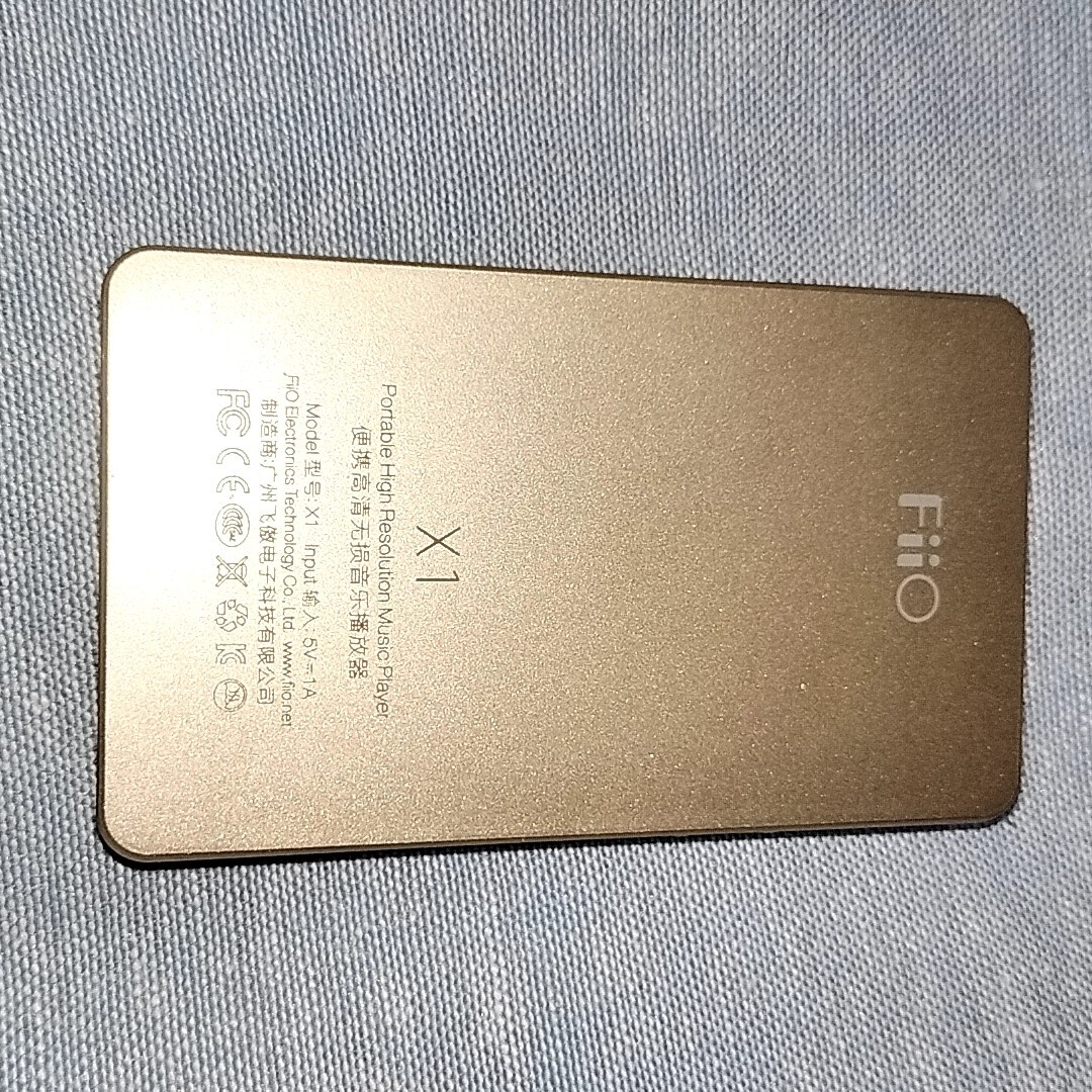 Fiio X1 シャンパンゴールド ポータブルハイレゾミュージックプレーヤー