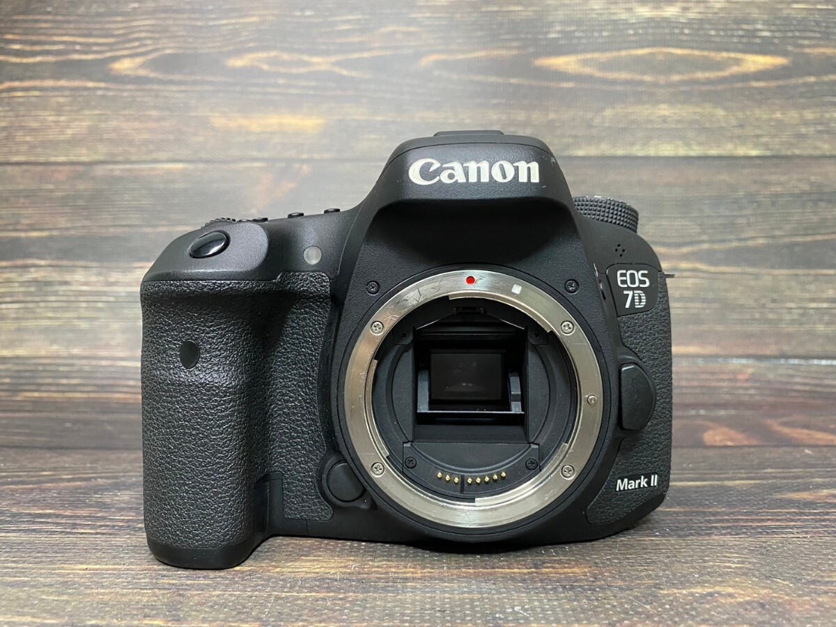 Canon キヤノン EOS 7D Mark II ボディ 元箱付き #3