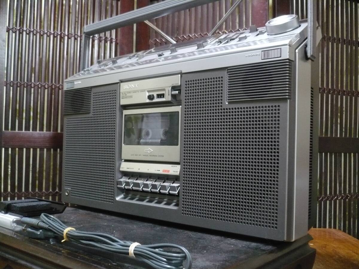 古典ラジカセ SONY CFS-686 Hi-Fi音質 取り扱い説明書付き ( 1978年製 ￥69.800) 中古動作品 綺麗_画像5