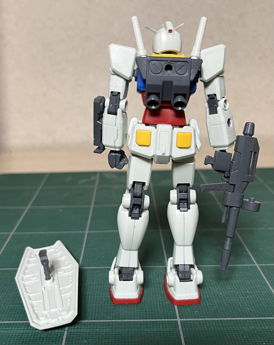 バンダイ　機動戦士ガンダム　HG 1/144 RX-78 ガンダム　ジャンク　_画像3