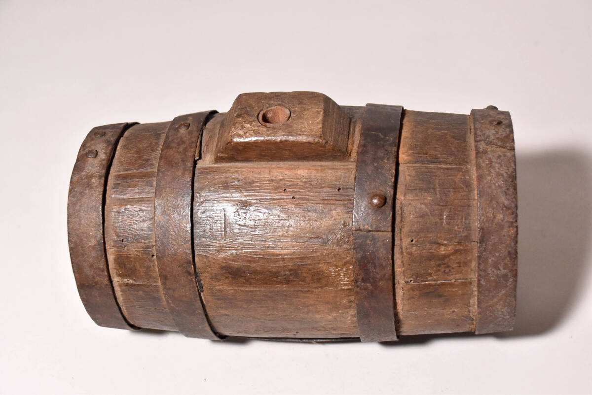 [ chestnut .] small wooden .(. rice field collection list place . goods | England *18 century )