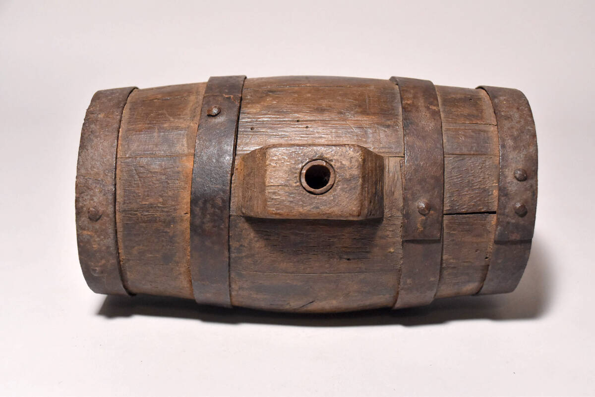 [ chestnut .] small wooden .(. rice field collection list place . goods | England *18 century )