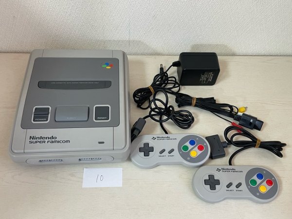 動作確認済　任天堂　スーパーファミコン　本体　コントローラ、付属品付き　SAKA10_画像1