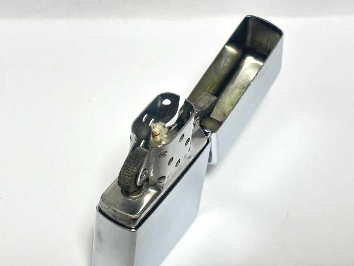 (4) ZIPPO ジッポ ジッポー オイルライター KING COBRA .357 MAGNUM ケース付き シルバー系 喫煙グッズ_画像4