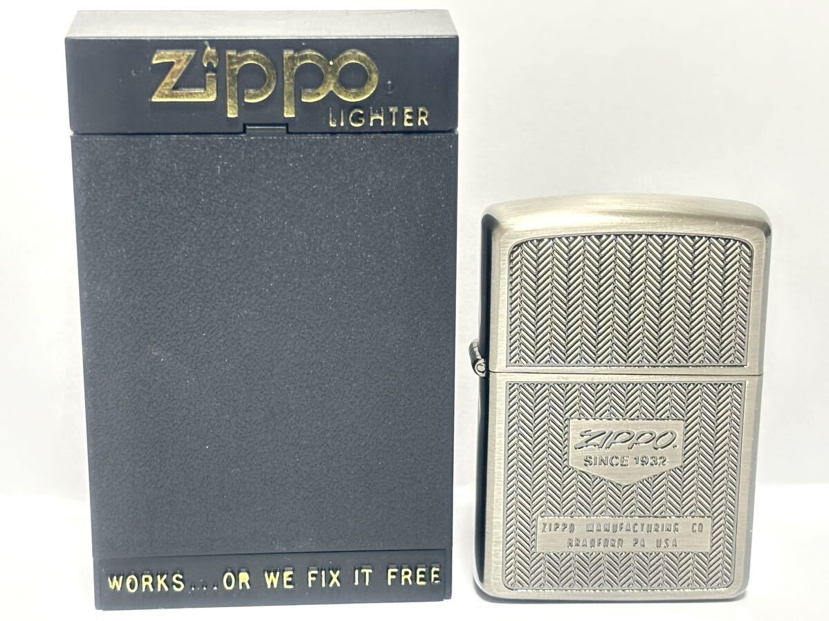 (28) ZIPPO ジッポ ジッポー オイルライター MANUFACTURING CO BRADFORD PA USA SINCE 1932 ケース付き シルバー系 喫煙グッズ_画像1