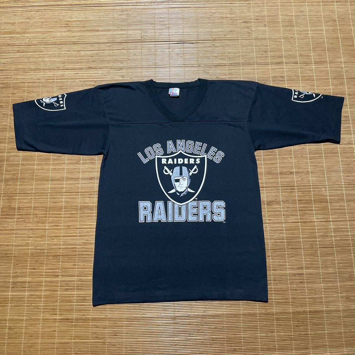 80s 90s USA製 NFL ロサンゼルス RAIDERS レイダース フットボール シャツ ジャージ Tシャツ L ビンテージ オールド アメフト_画像3