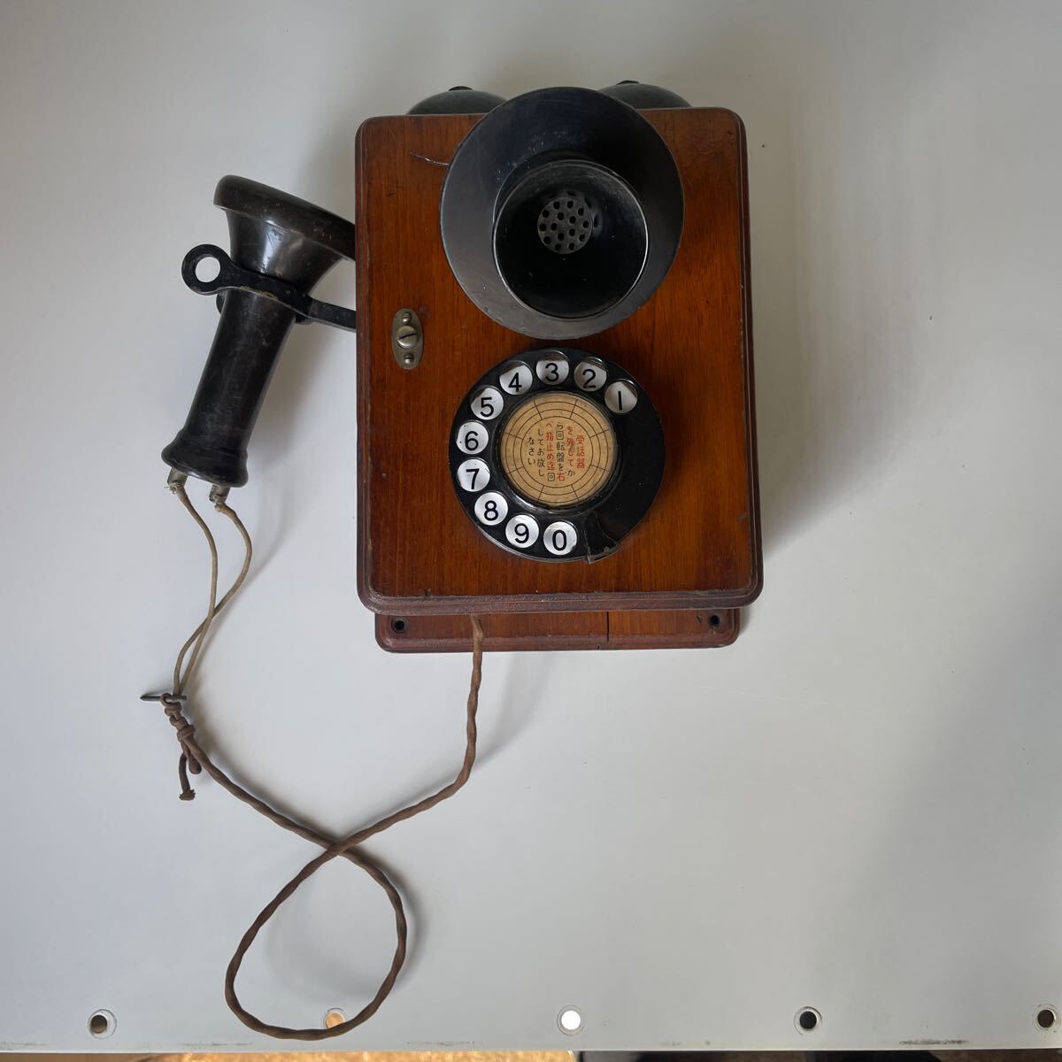 2 number ornament telephone machine, antique telephone machine, retro telephone machine 