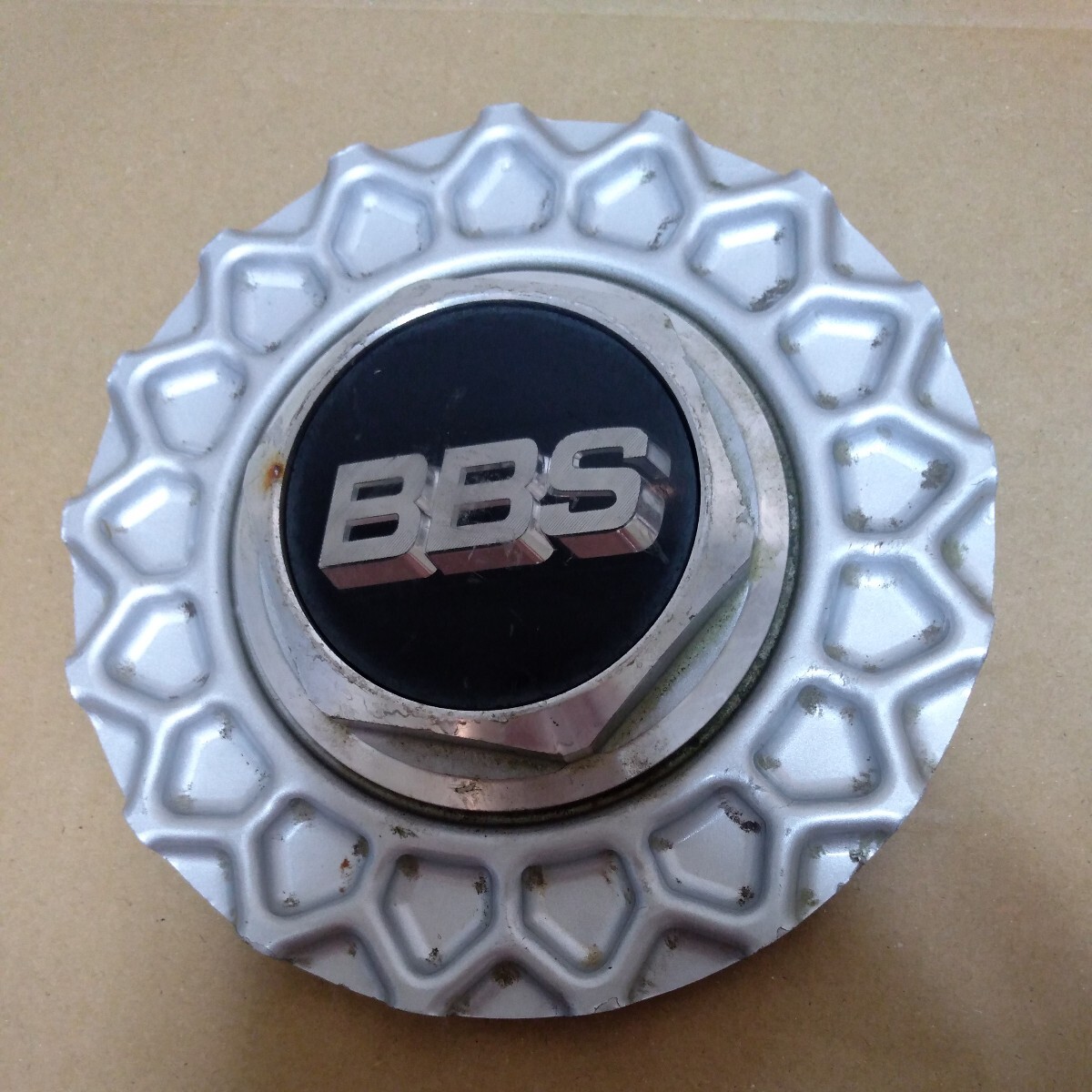 [希少、絶版品 ]BBS RS センターキャップ ホイールキャップ ロック式 ロータイプ アルミ 1枚 直径約170㎜の画像2