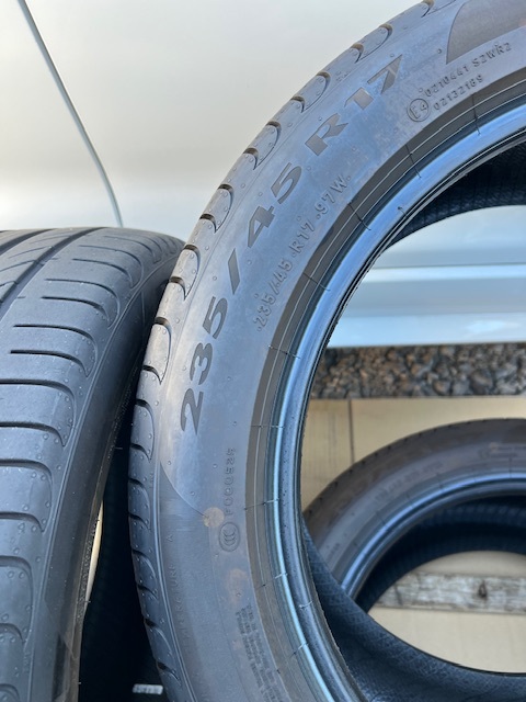 中古タイヤ４本セット　PIRELLI 235/45/17 2022年製(ほぼ新品のタイヤ 中古タイヤ４本セット　235/45/17 2022年製(ほぼ新品のタイヤ_画像8