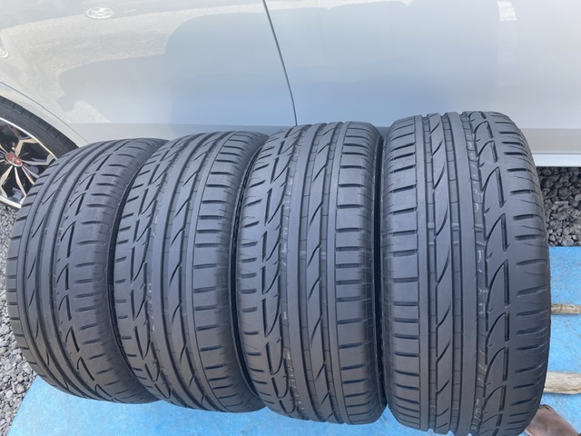 中古タイヤ４本セット　BRIDGESTONE POTENZA S001 225/50/16 2023年製(ほぼ新品のタイヤ_画像2