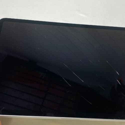 [ junk ]iPad Pro (11 -inch ) 3E149J/A 64GB Wi-Fi model 