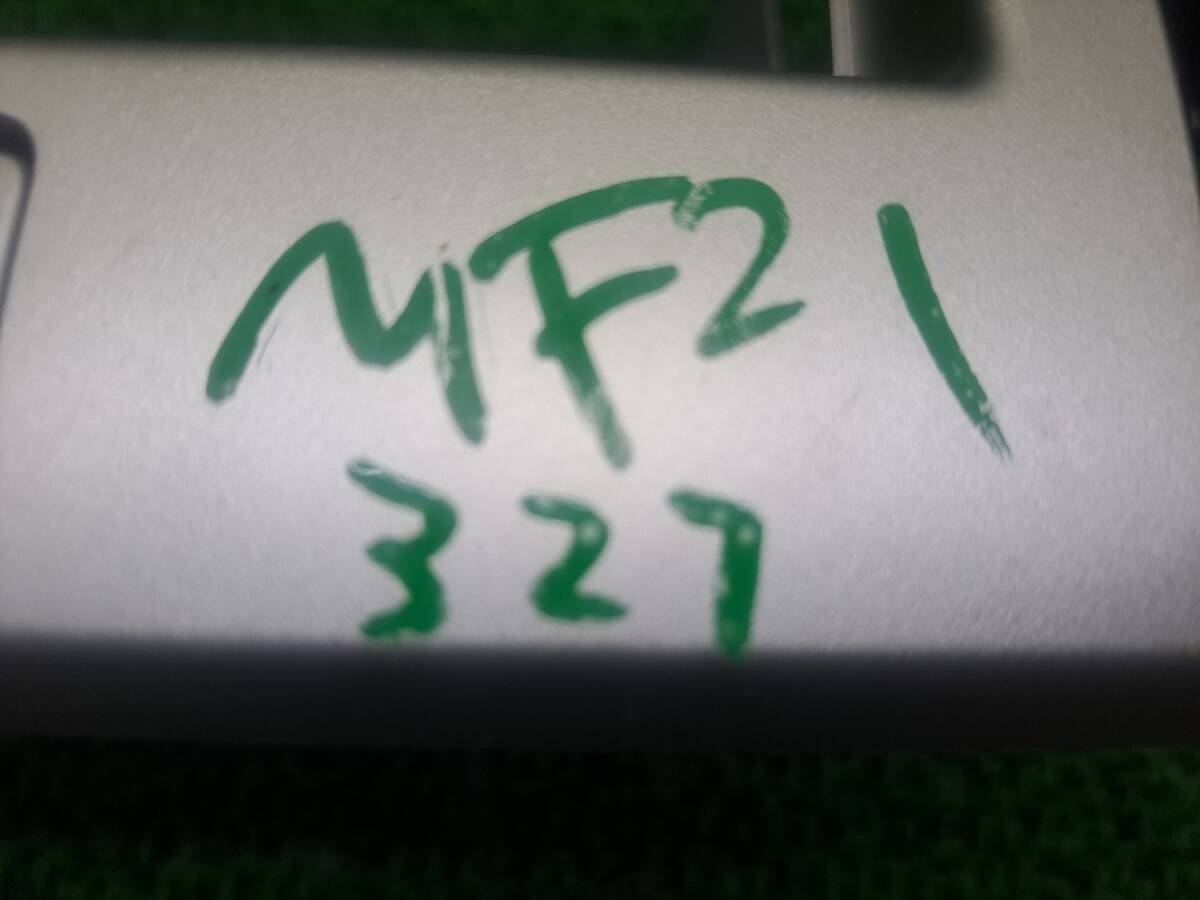 スズキ MRワゴン MF22S 日産 モコ MG22S 純正 オーディオパネル センターパネル ハザードスイッチ エアコン吹き出し口 ルーバー ステー_画像2