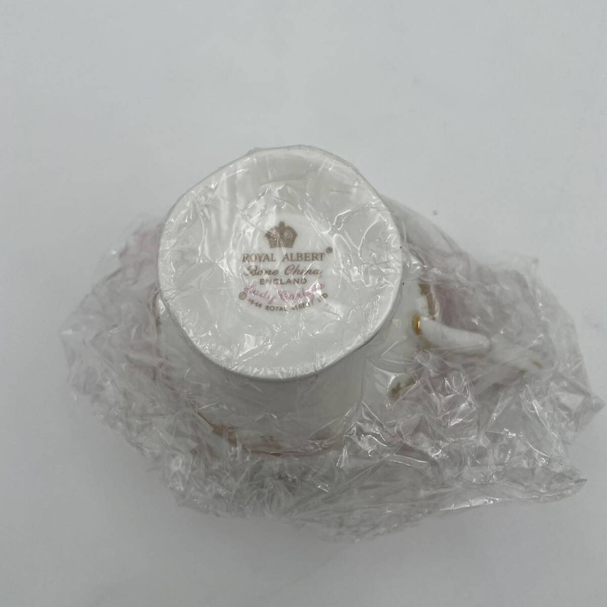 【1円スタート】未使用 ROYAL ALBERT ロイヤル アルバート カップ＆ソーサー Lady Carlyle レディカーライル ピンク系 花柄 洋食器 DM0507の画像4