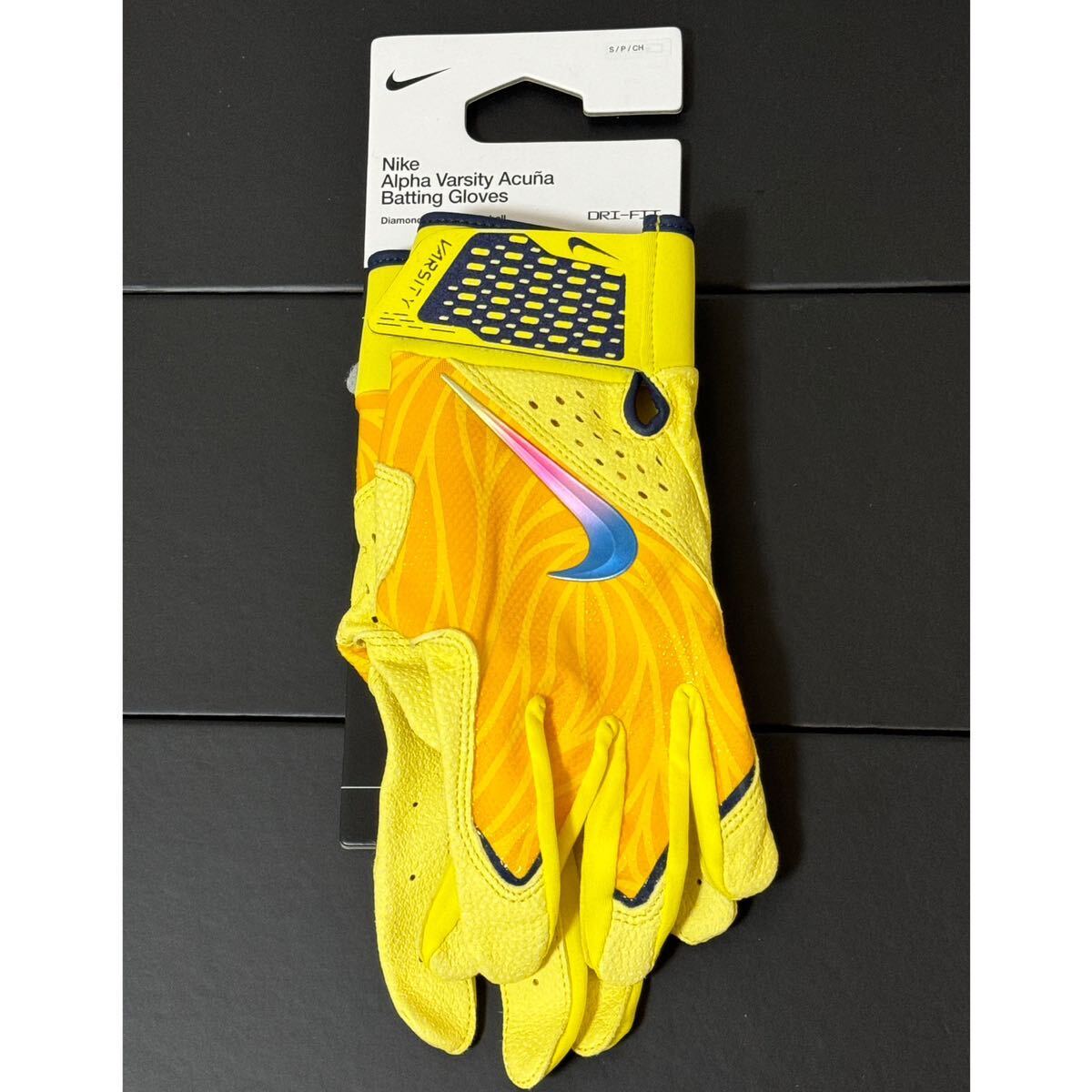 新品 NIKE Alpha Varsity Sサイズ アクーニャモデル 新品 NIKE Alpha Varsity Sサイズ アクーニャモデル