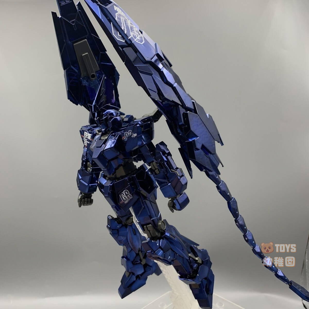 【DABAN MODEL】1/100 MG フェネクス ナラティブver 異色VER. スタビライザー付き メッキコーティング 6642A プラモデル 未組立の画像9