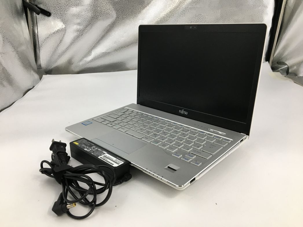 FUJITSU/ノート/HDD 500GB/第7世代Core i5/メモリ4GB/4GB/WEBカメラ有/OS無/Intel Corporation HD Graphics 620 32MB-240511000977474_正面 M