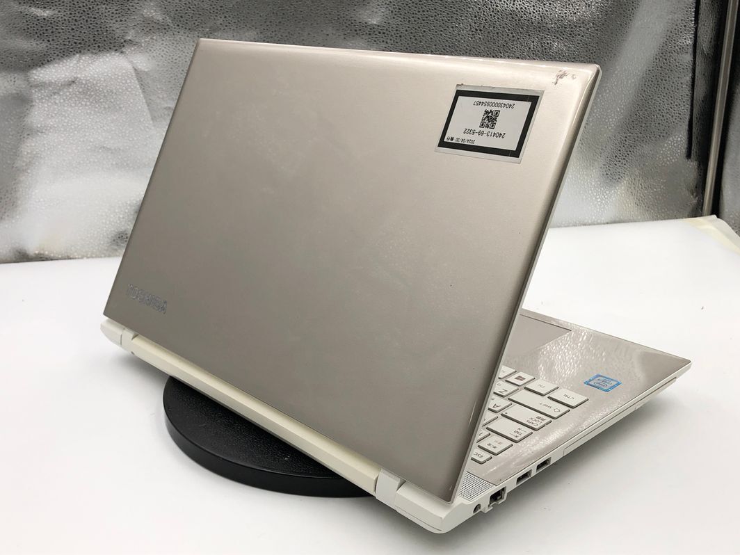 TOSHIBA/ノート/HDD 1000GB/第6世代Core i3/メモリ4GB/WEBカメラ有/OS無-240430000954457_天板　M