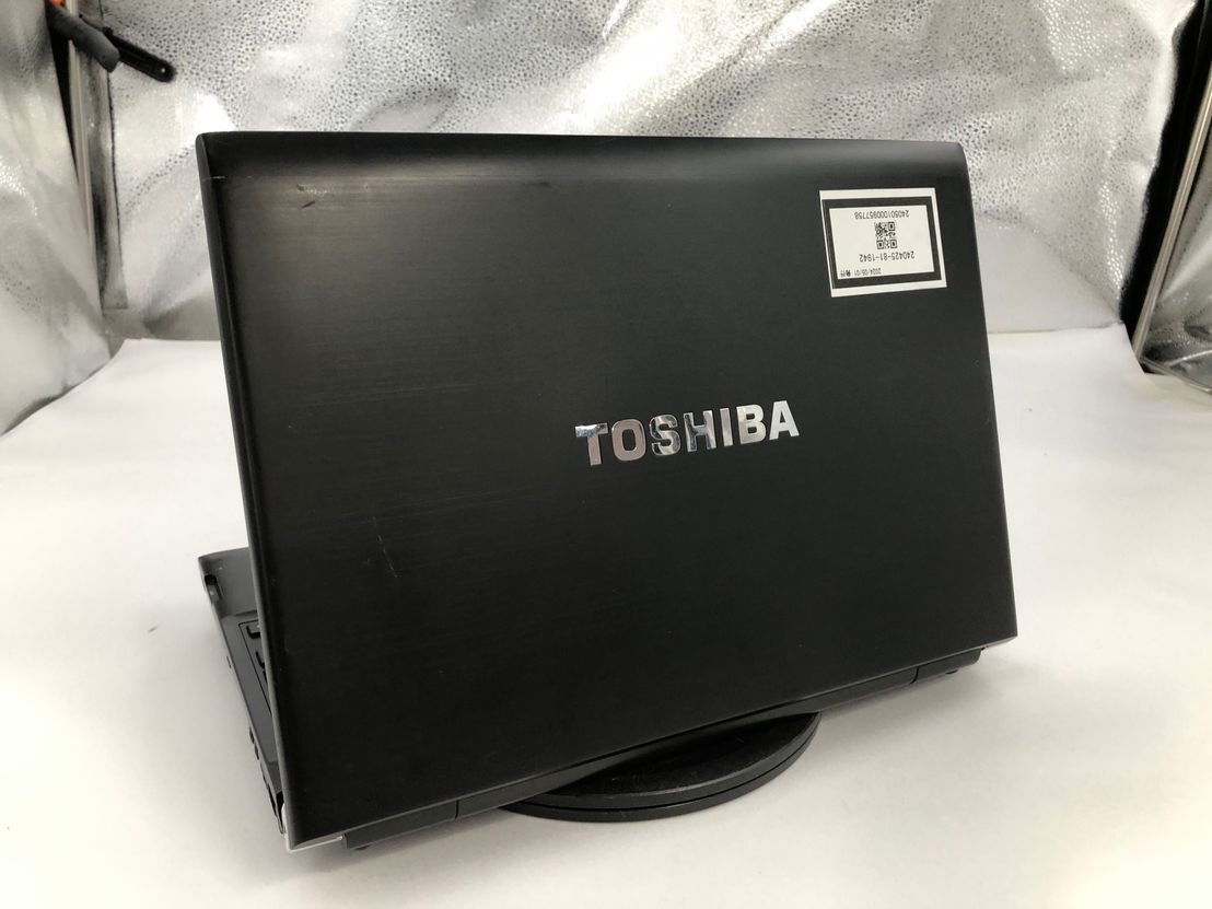 TOSHIBA/ノート/SSD 128GB/第2世代Core i5/メモリ2GB/2GB/WEBカメラ無/OS無-240501000957758_天板　M